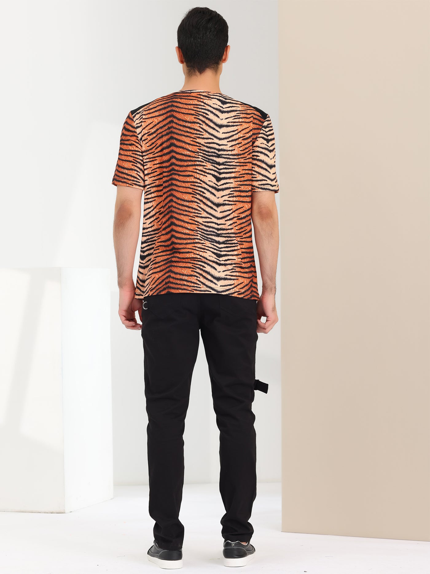 Bublédon Leopard Print V Neck PU Panel Short Sleeve T-shirts